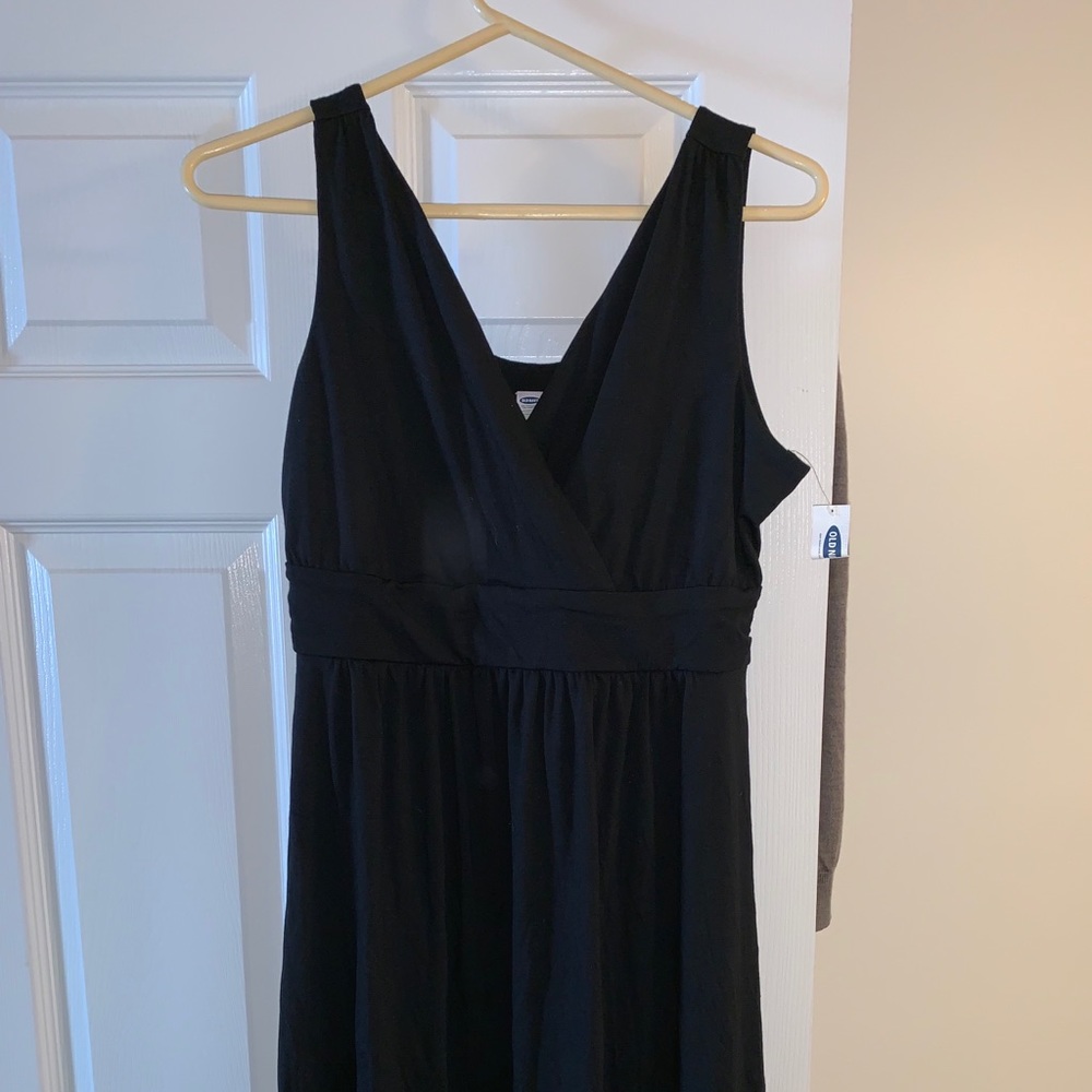 Black Old Navy Sleeveless Dress